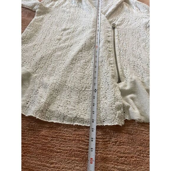 Free People Women’s Crochet Knit Hoodie Cardigan XS Asymmetrical Zip Roll Tab - Picture 7 of 10
